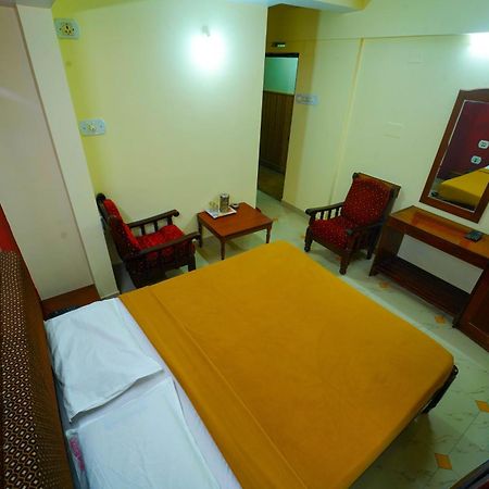 Hotel Amogha Residency Mysore Exterior foto